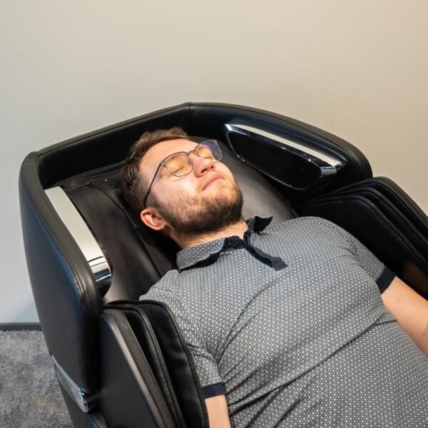 Apollo massage chair - Image 2