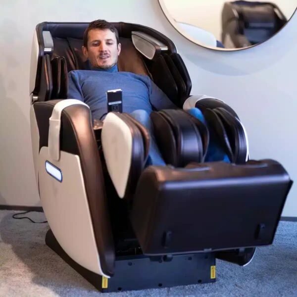 Naipo massage chair - Image 3