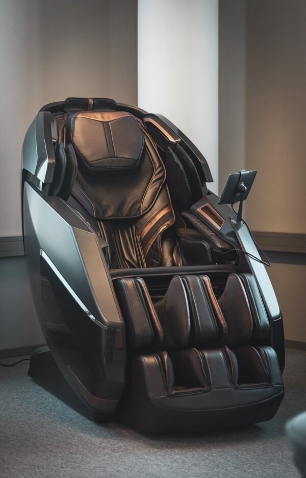 Ultimate massage chair - Image 6